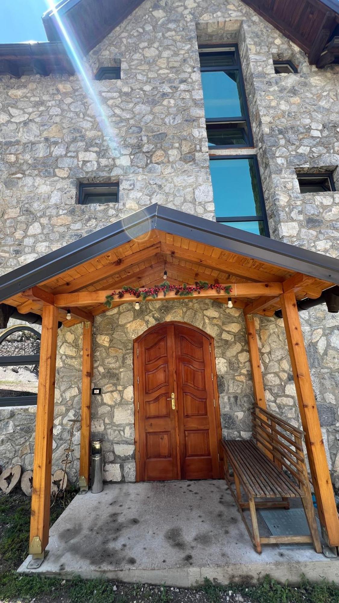 Stonehouse Villa ヴァルボナ エクステリア 写真